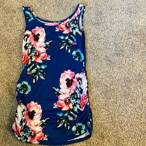 Maternity tank top size medium